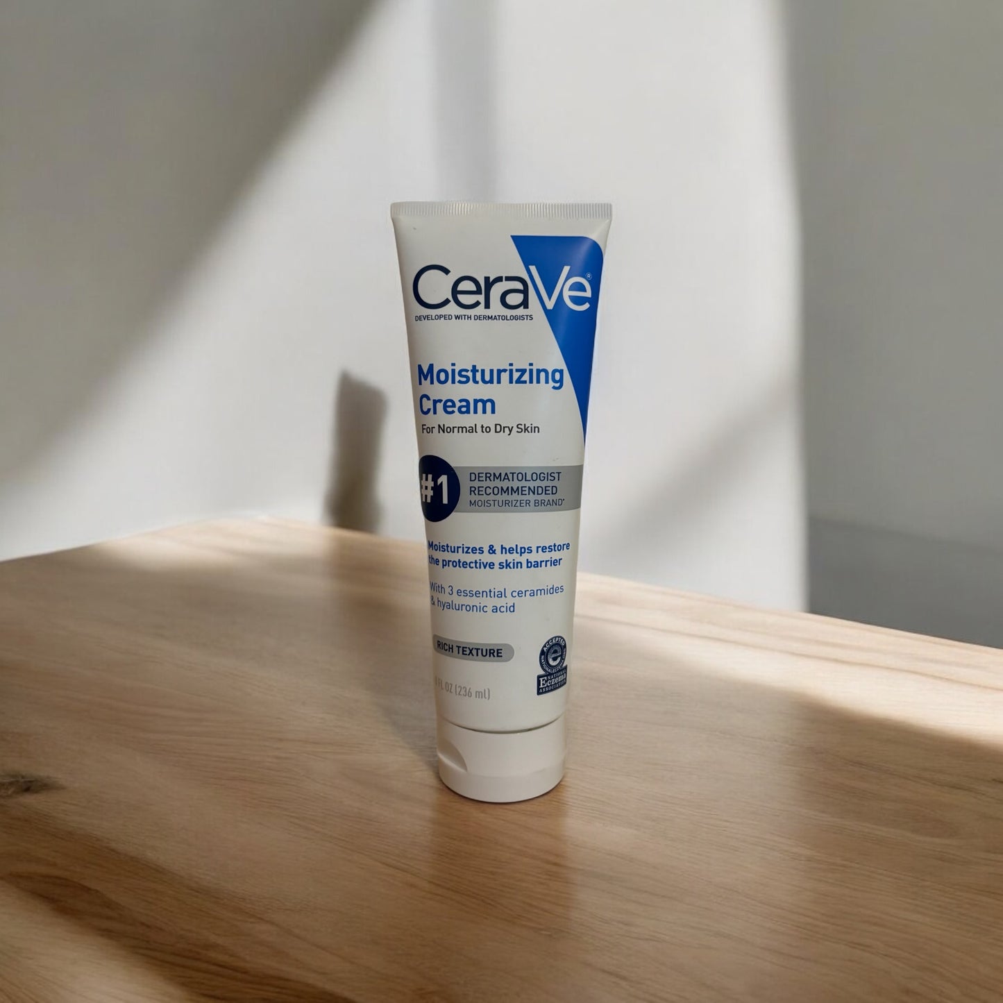 Cera ve Crema facial